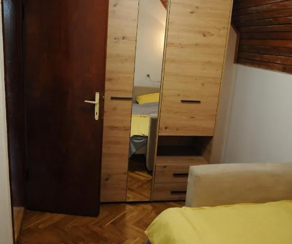 Дом отдыха Vikend-kuca Vevericji Kraj