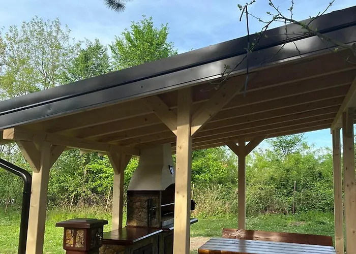 Vikend-kuca Vevericji Kraj * Вранич