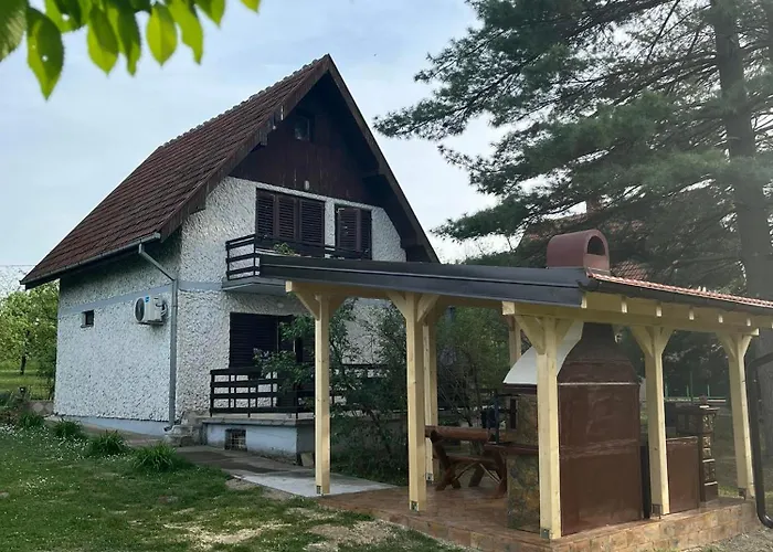 Vikend-kuca Vevericji Kraj Дом отдыха