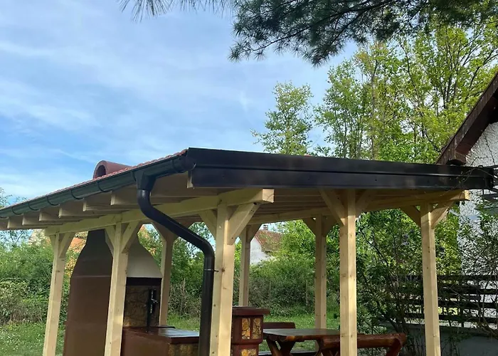 Дом отдыха Vikend-kuca Vevericji Kraj